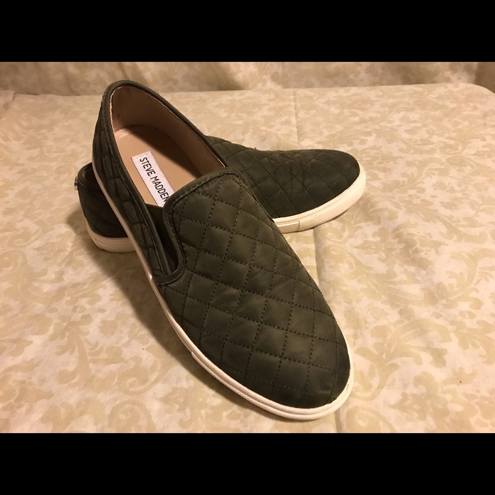 Steve Madden Ecentrcq Olive Women’s 9